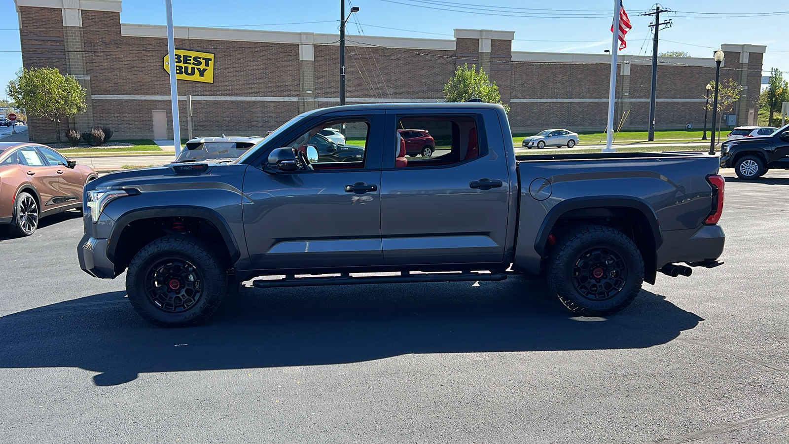 2023 Toyota Tundra Hybrid TRD Pro 6