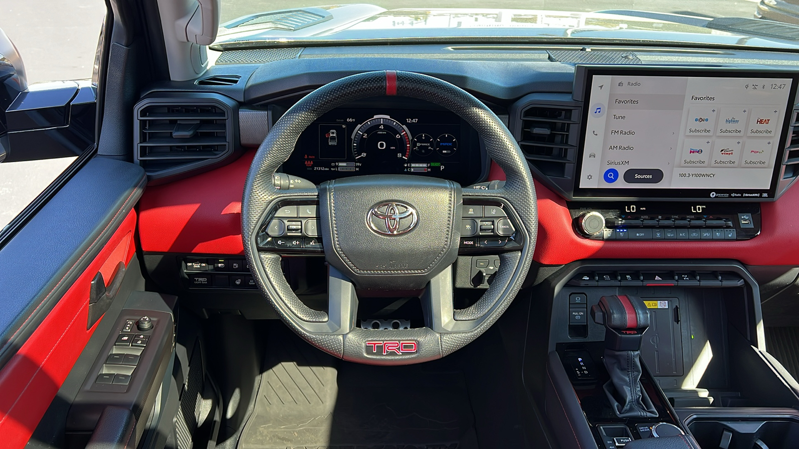 2023 Toyota Tundra Hybrid TRD Pro 9