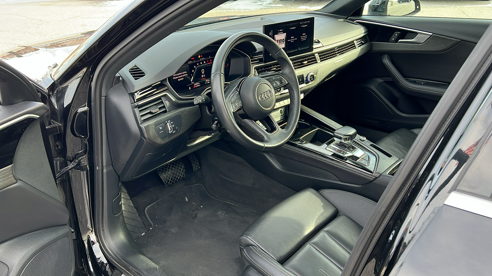 2022 Audi A4 45 S line Premium Plus 27