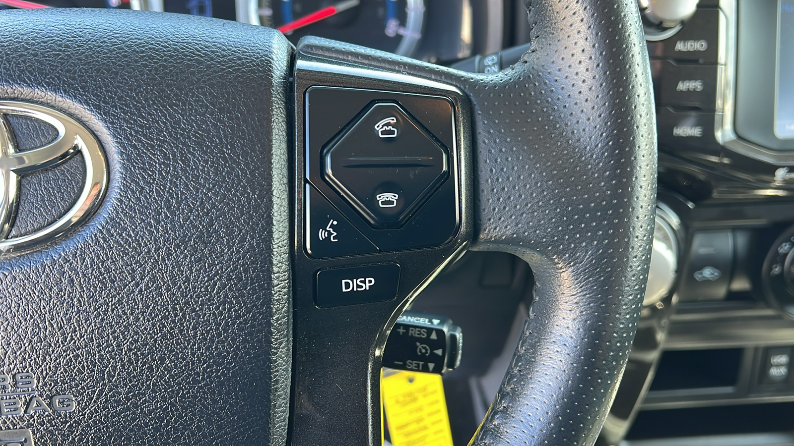 2018 Toyota 4Runner TRD Off-Road 14