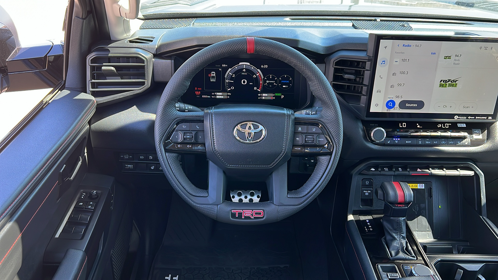 2023 Toyota Tundra Hybrid TRD Pro 9