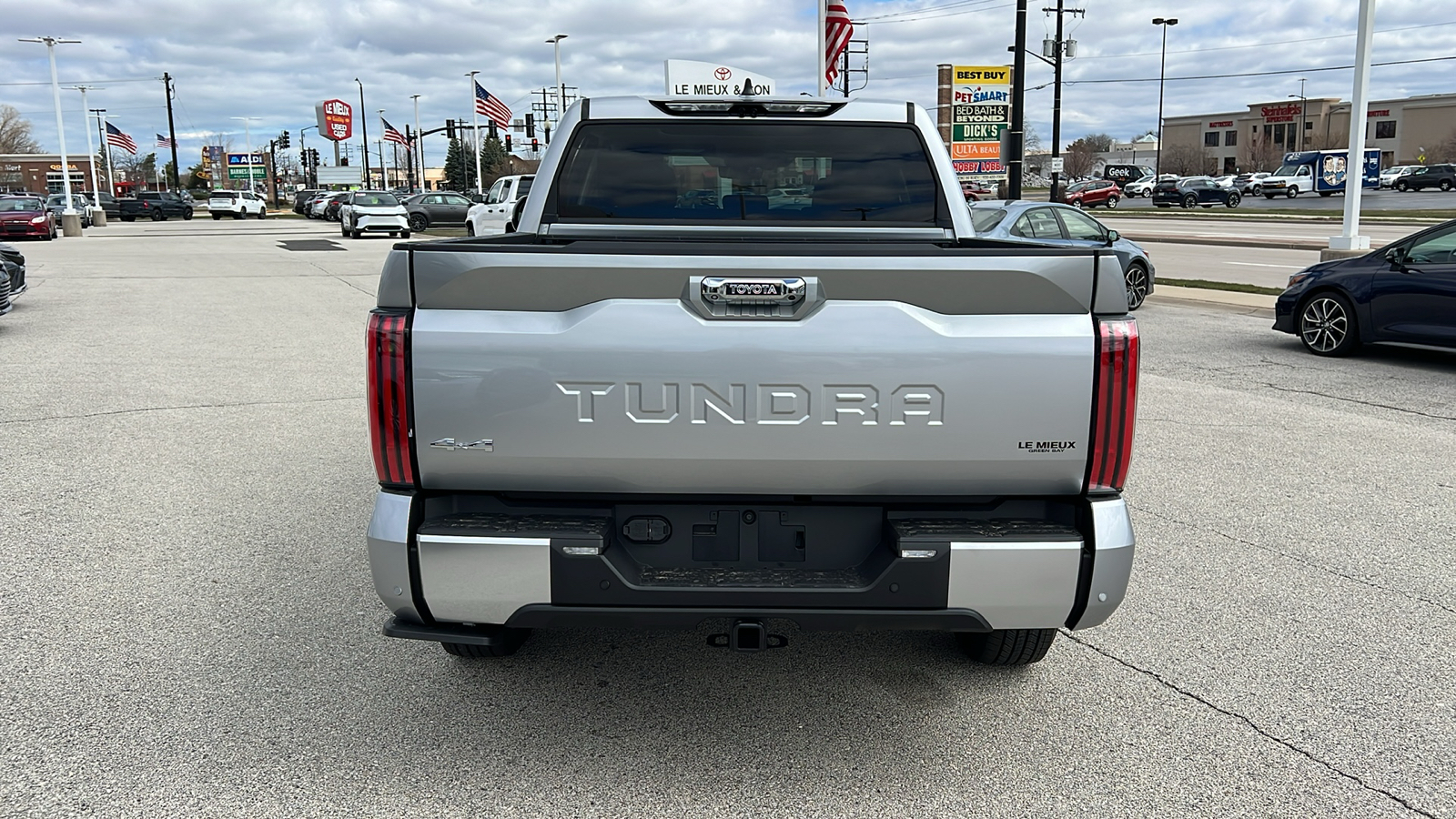 2024 Toyota Tundra Limited 4