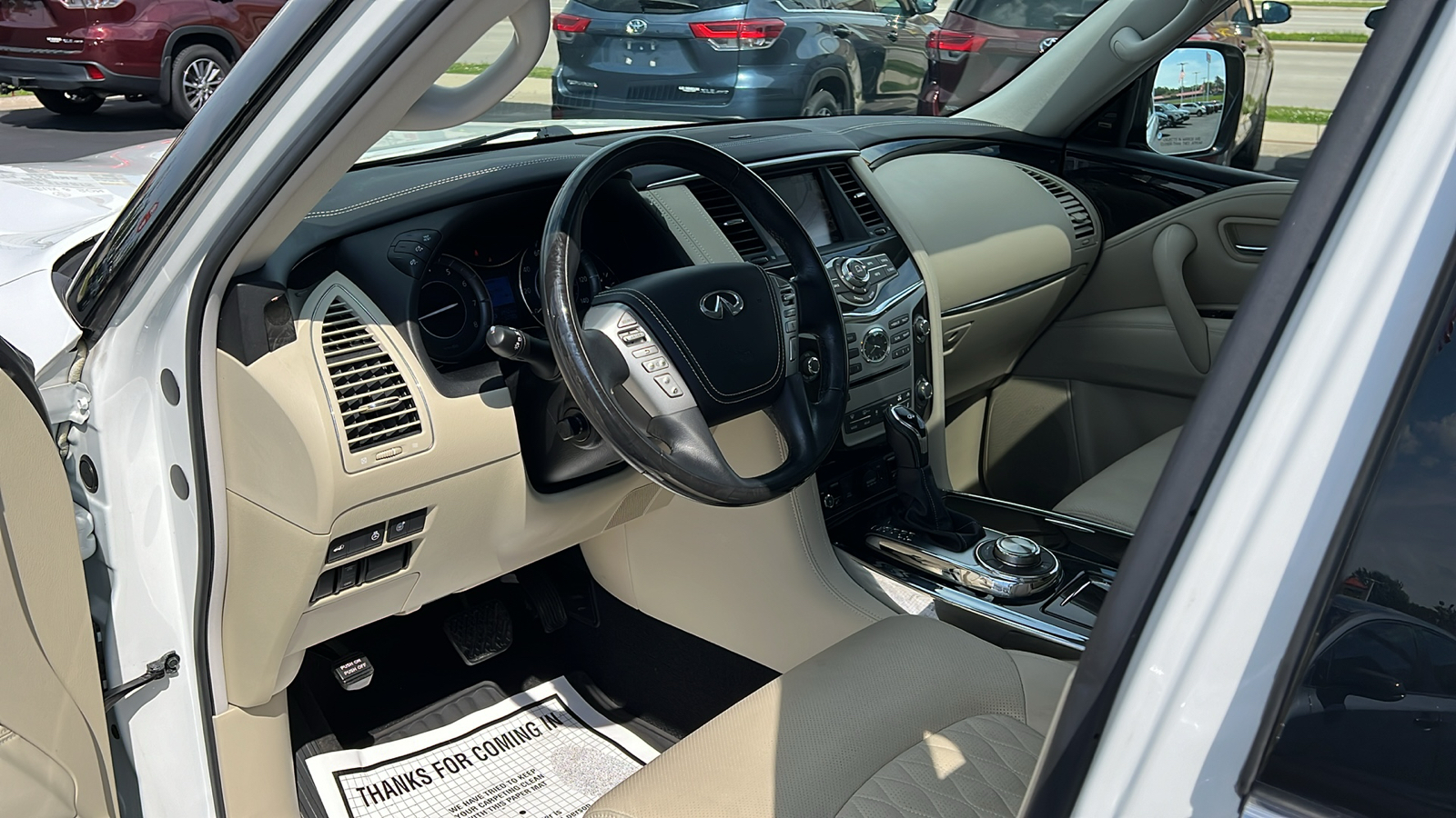 2019 INFINITI QX80 LUXE 28