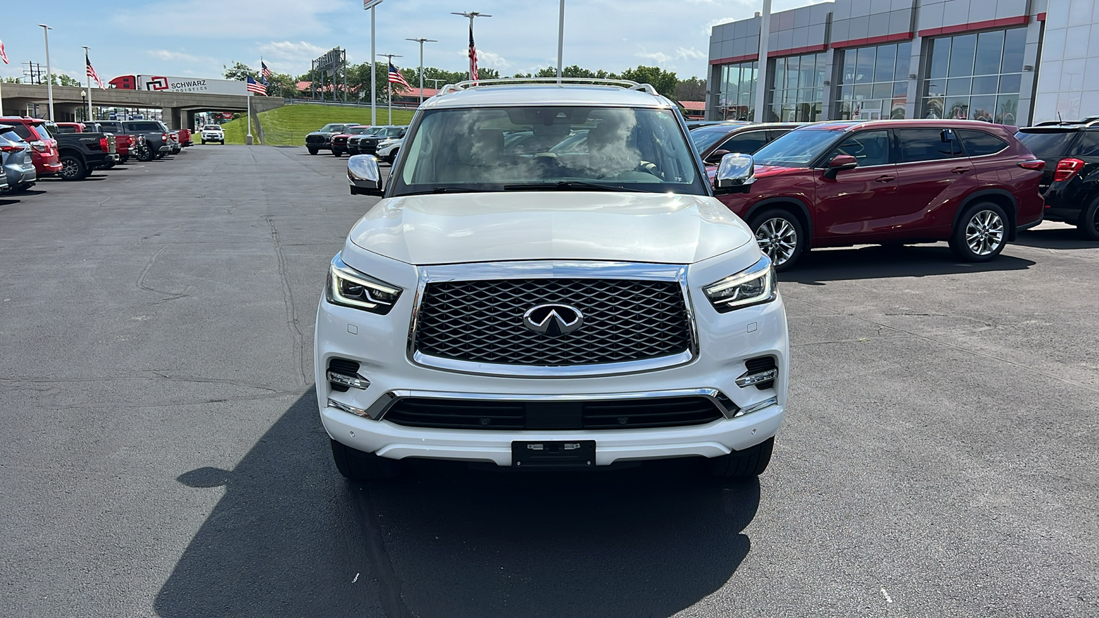 2019 INFINITI QX80 LUXE 38