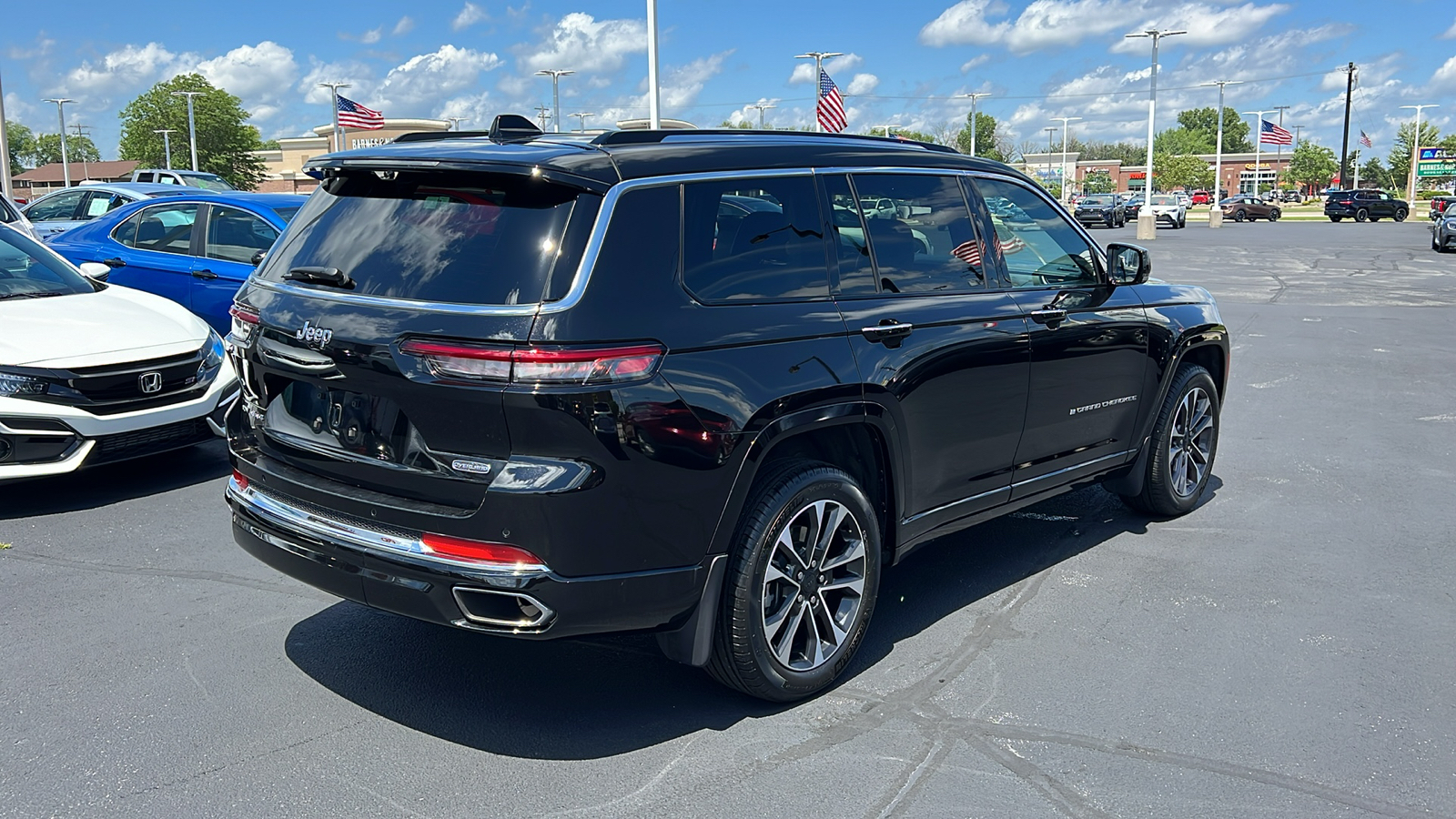 2021 Jeep Grand Cherokee L Overland 3