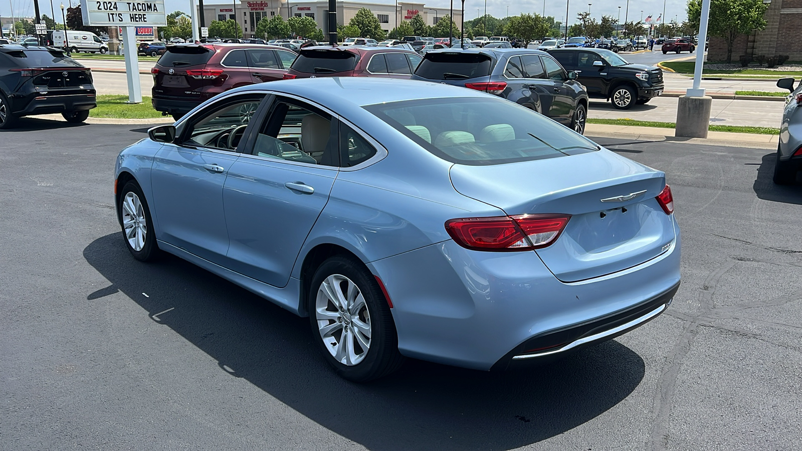 2015 Chrysler 200 Limited 5