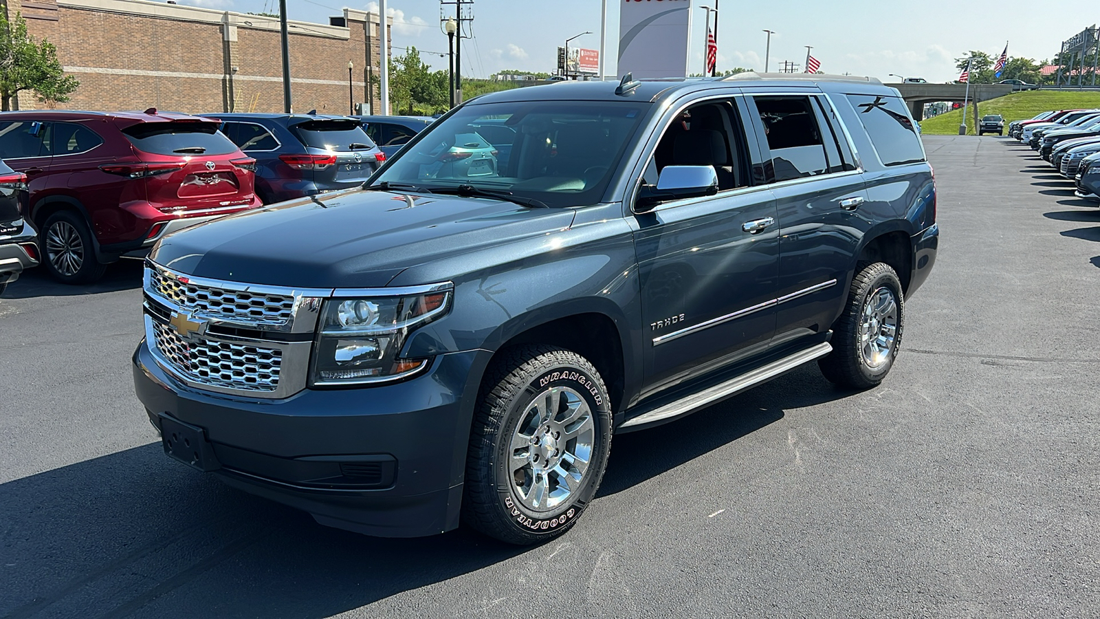 2019 Chevrolet Tahoe LS 7