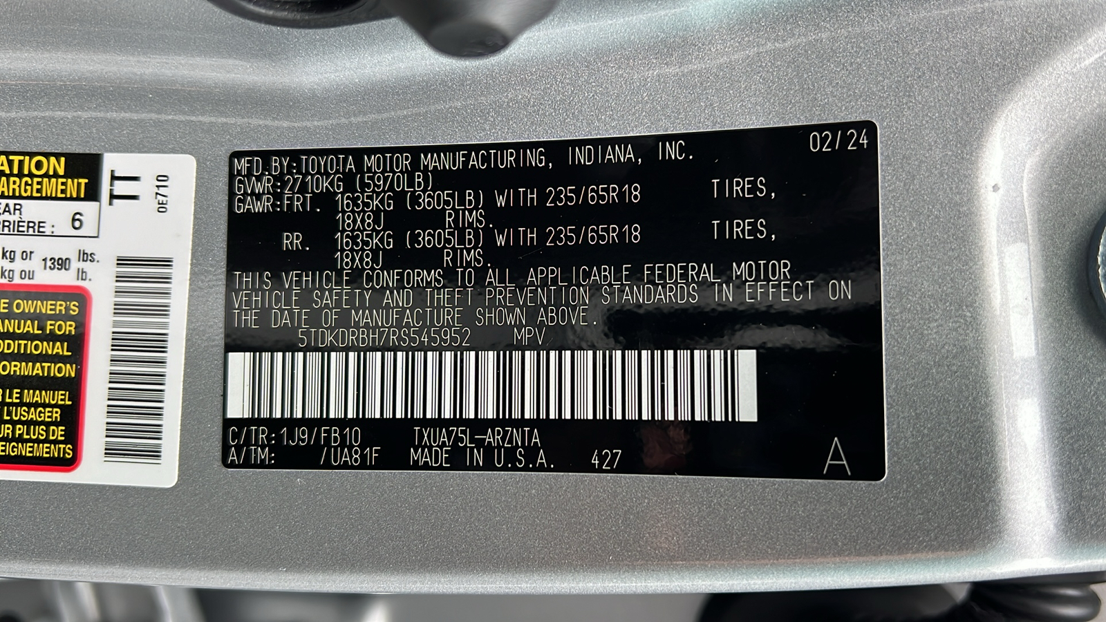 2024 Toyota Highlander LE 35