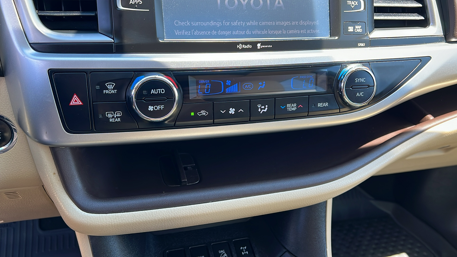 2015 Toyota Highlander XLE V6 18