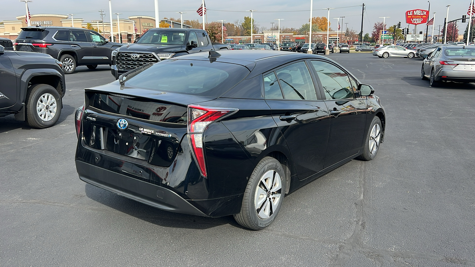 2018 Toyota Prius Two 3