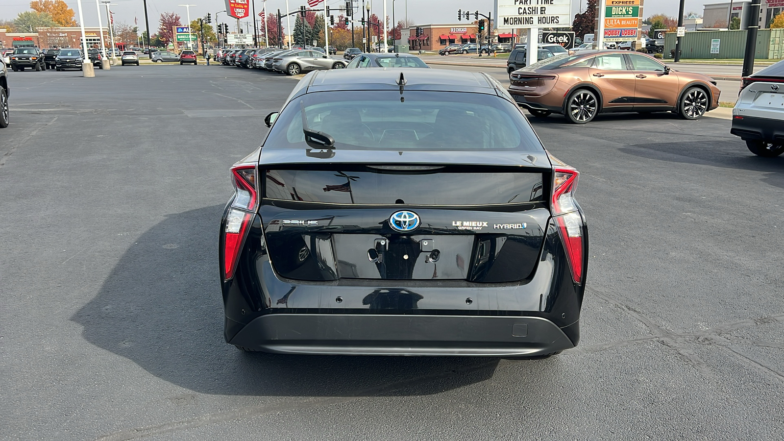 2018 Toyota Prius Two 4