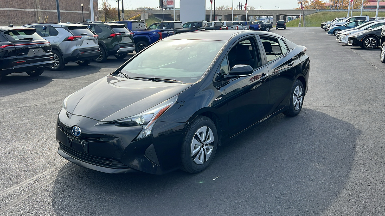 2018 Toyota Prius Two 7