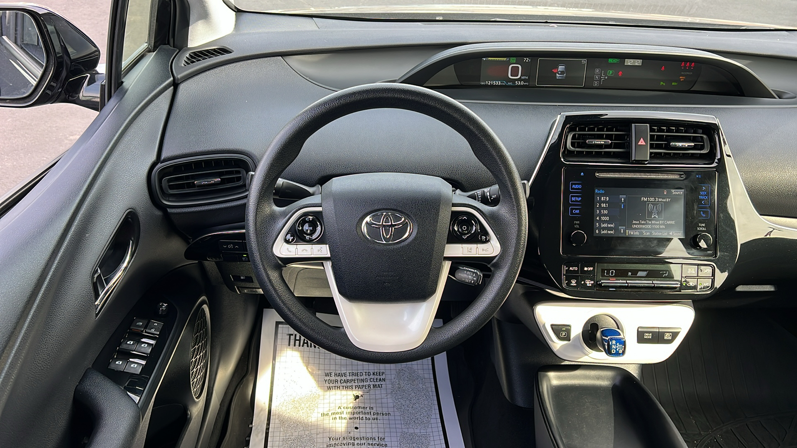 2018 Toyota Prius Two 9