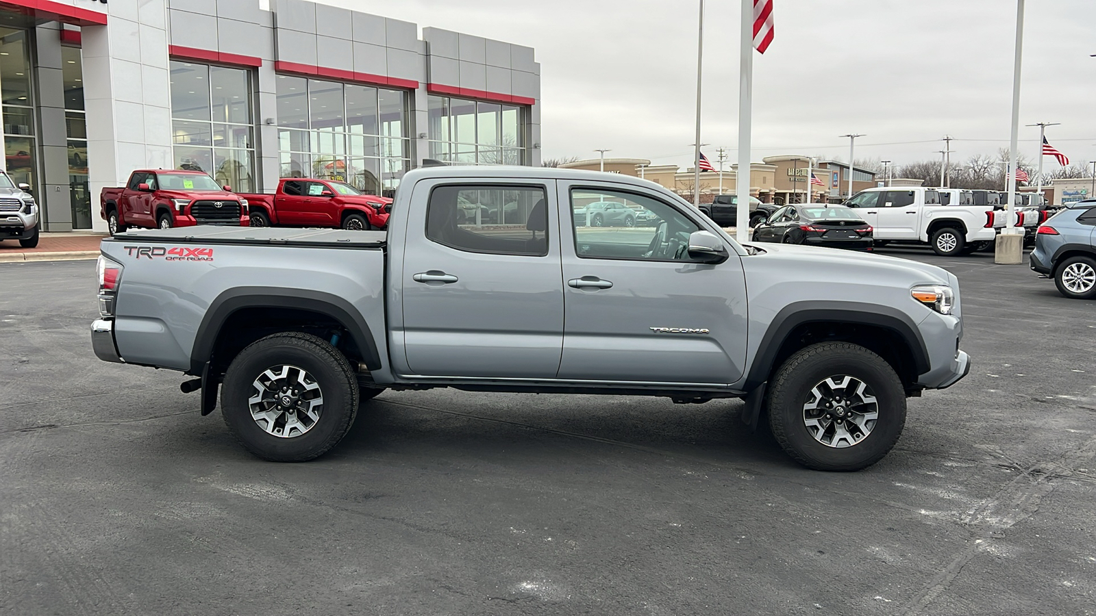 2021 Toyota Tacoma TRD Off-Road 2