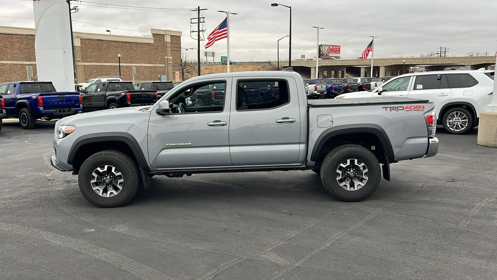 2021 Toyota Tacoma TRD Off-Road 6