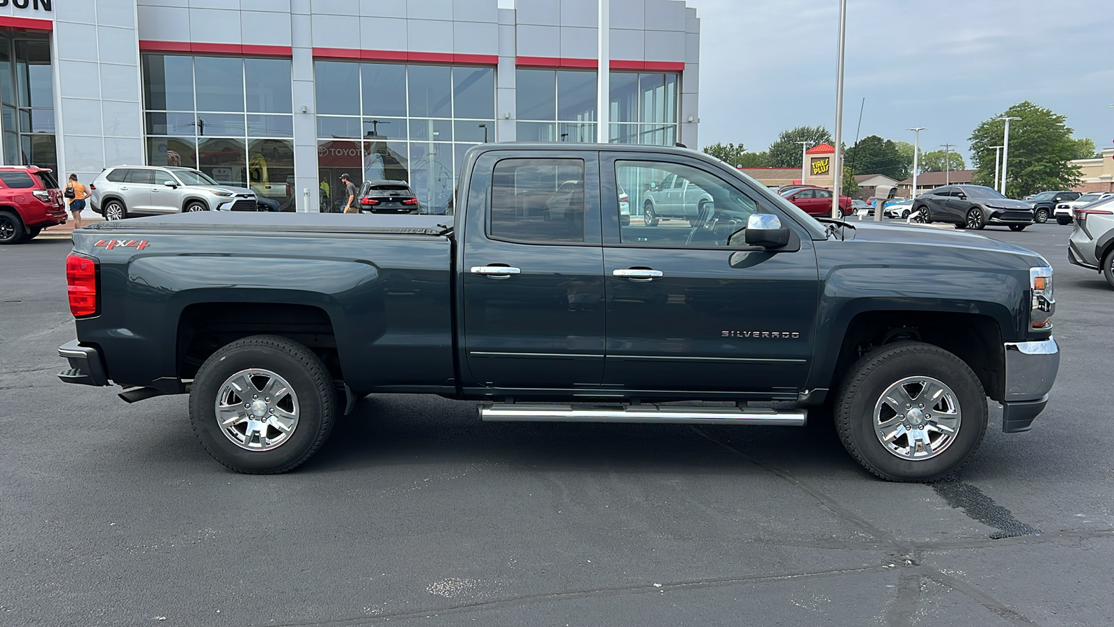 2019 Chevrolet Silverado 1500 LD LT 2