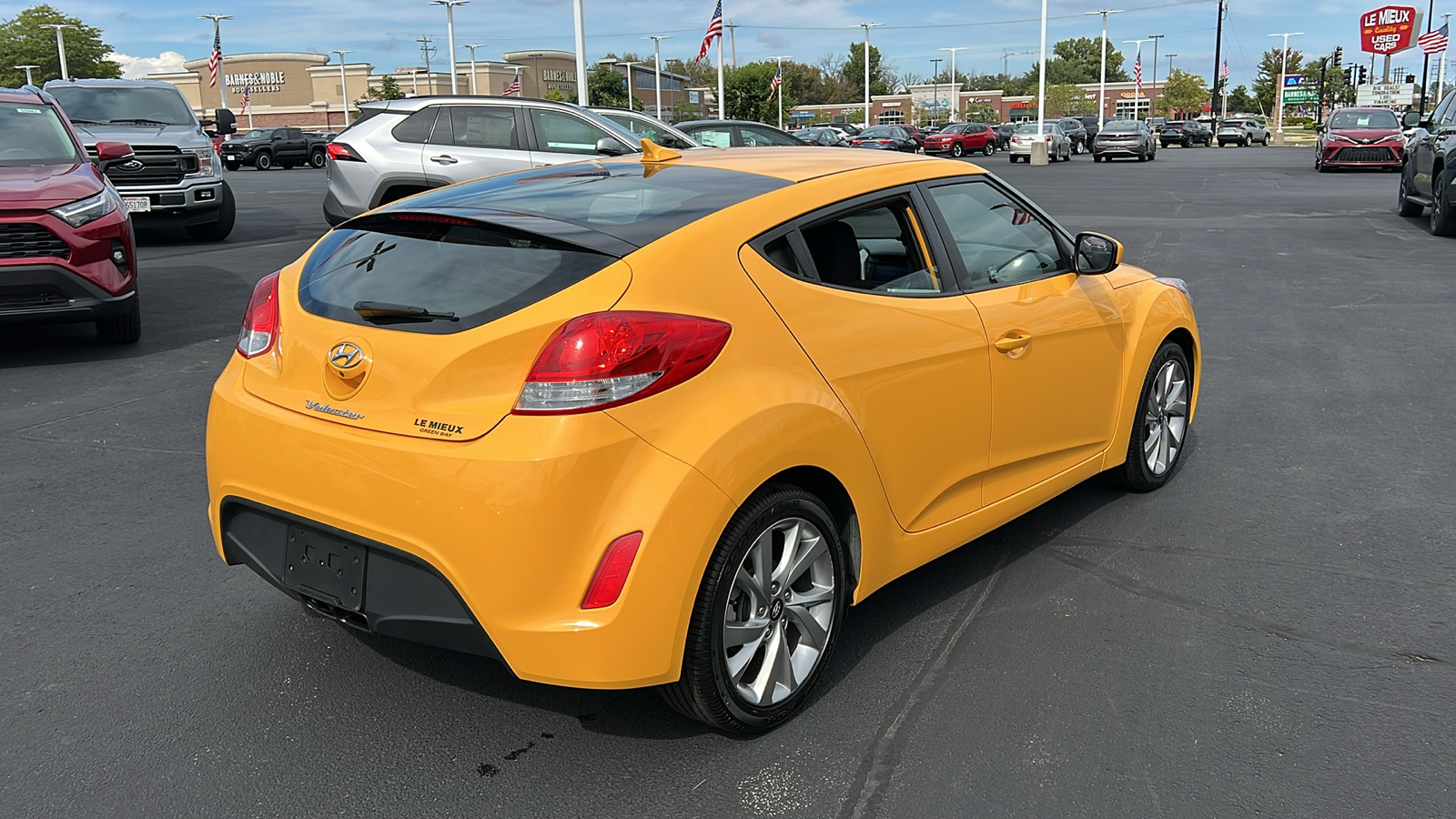 2016 Hyundai Veloster Base 3