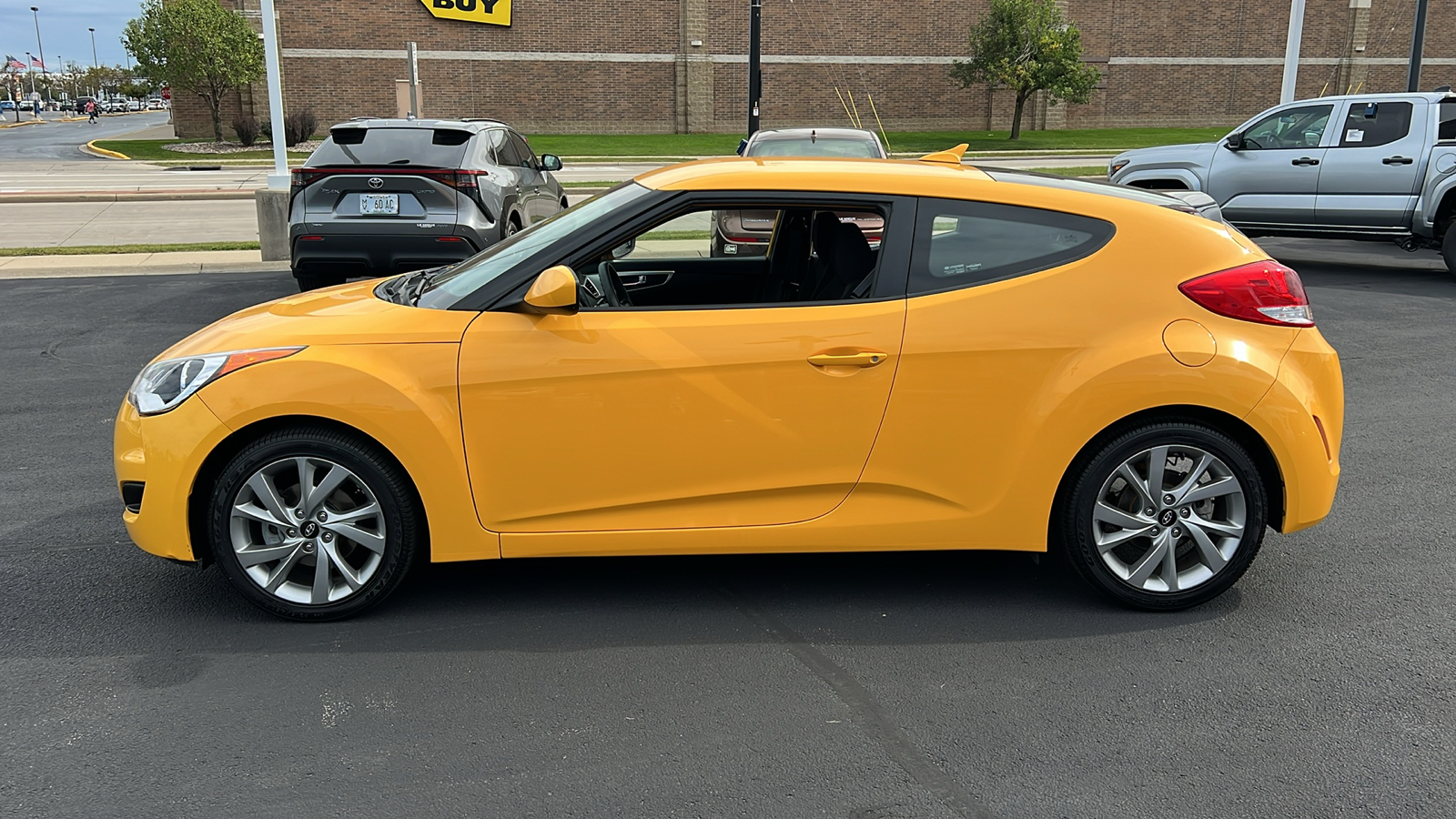 2016 Hyundai Veloster Base 6