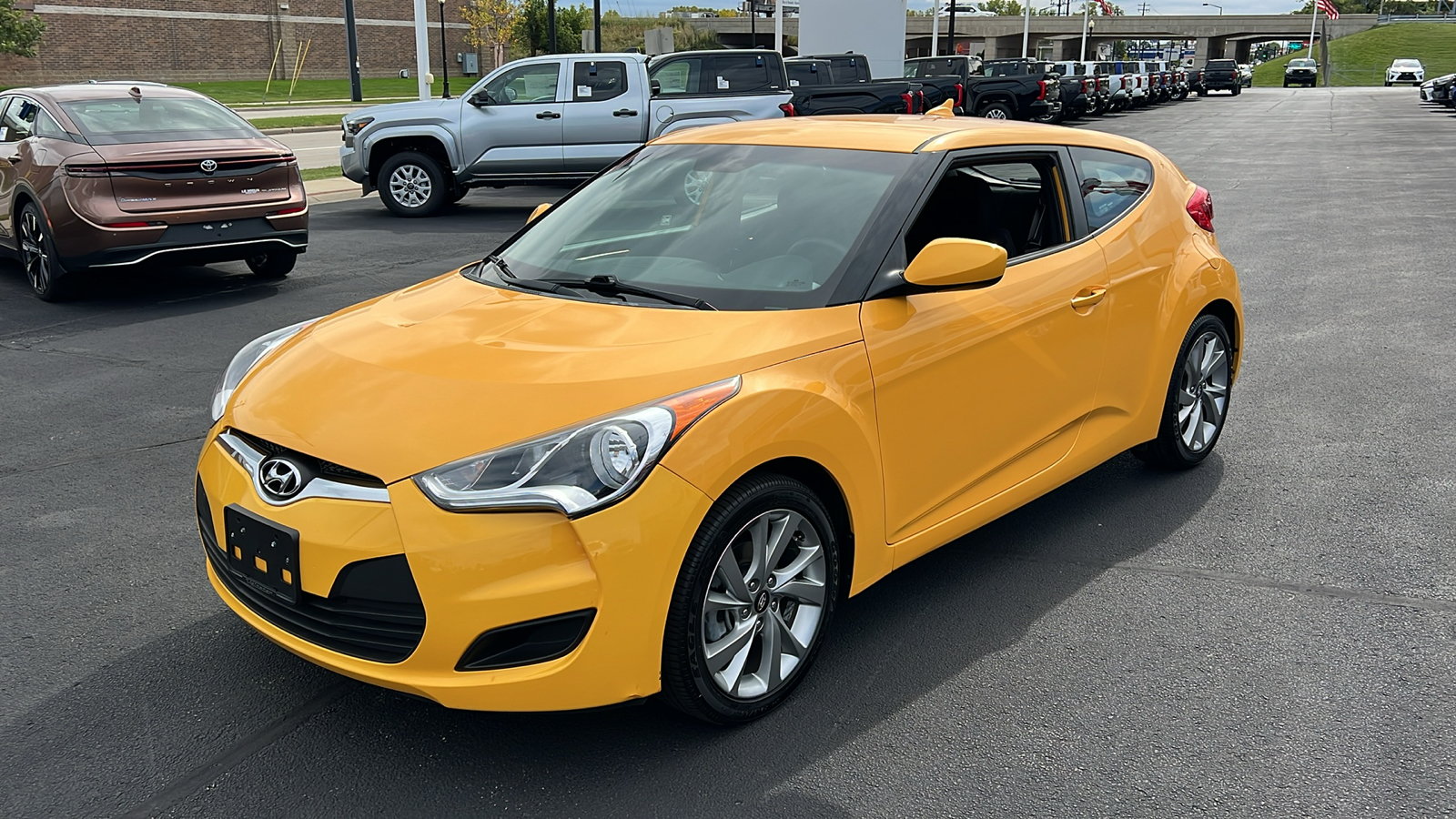 2016 Hyundai Veloster Base 7