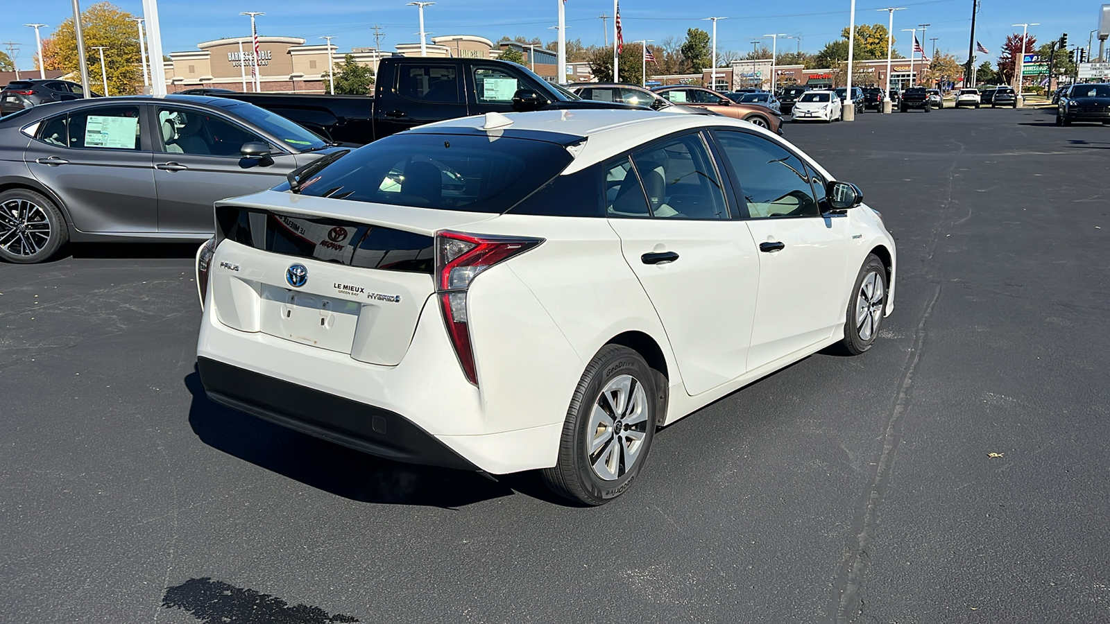 2016 Toyota Prius Four 3