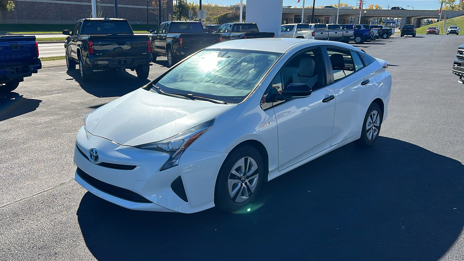 2016 Toyota Prius Four 7