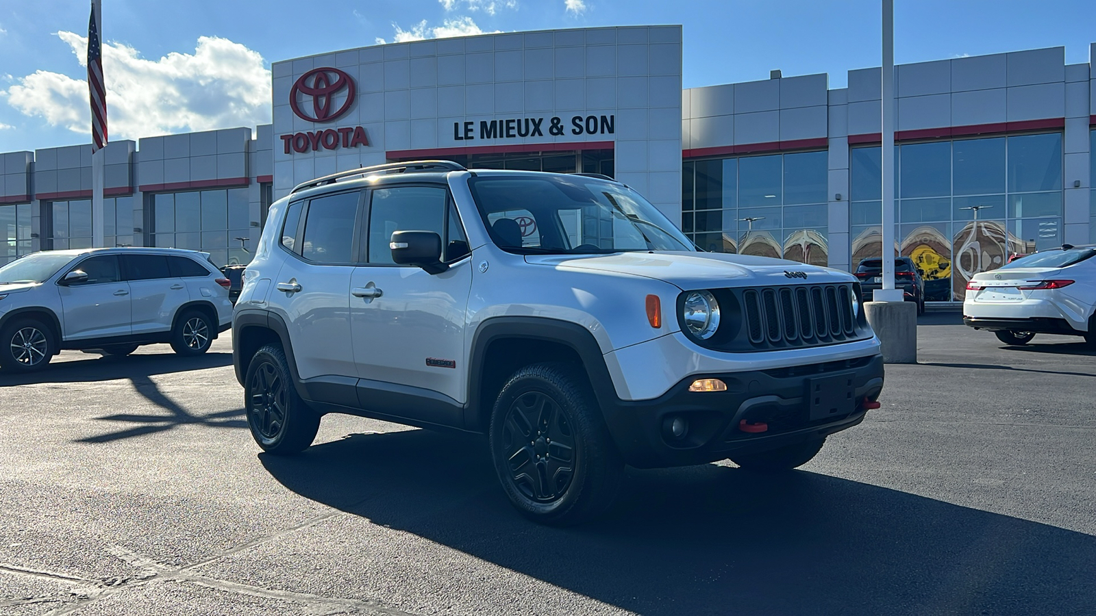 2018 Jeep Renegade Trailhawk 1