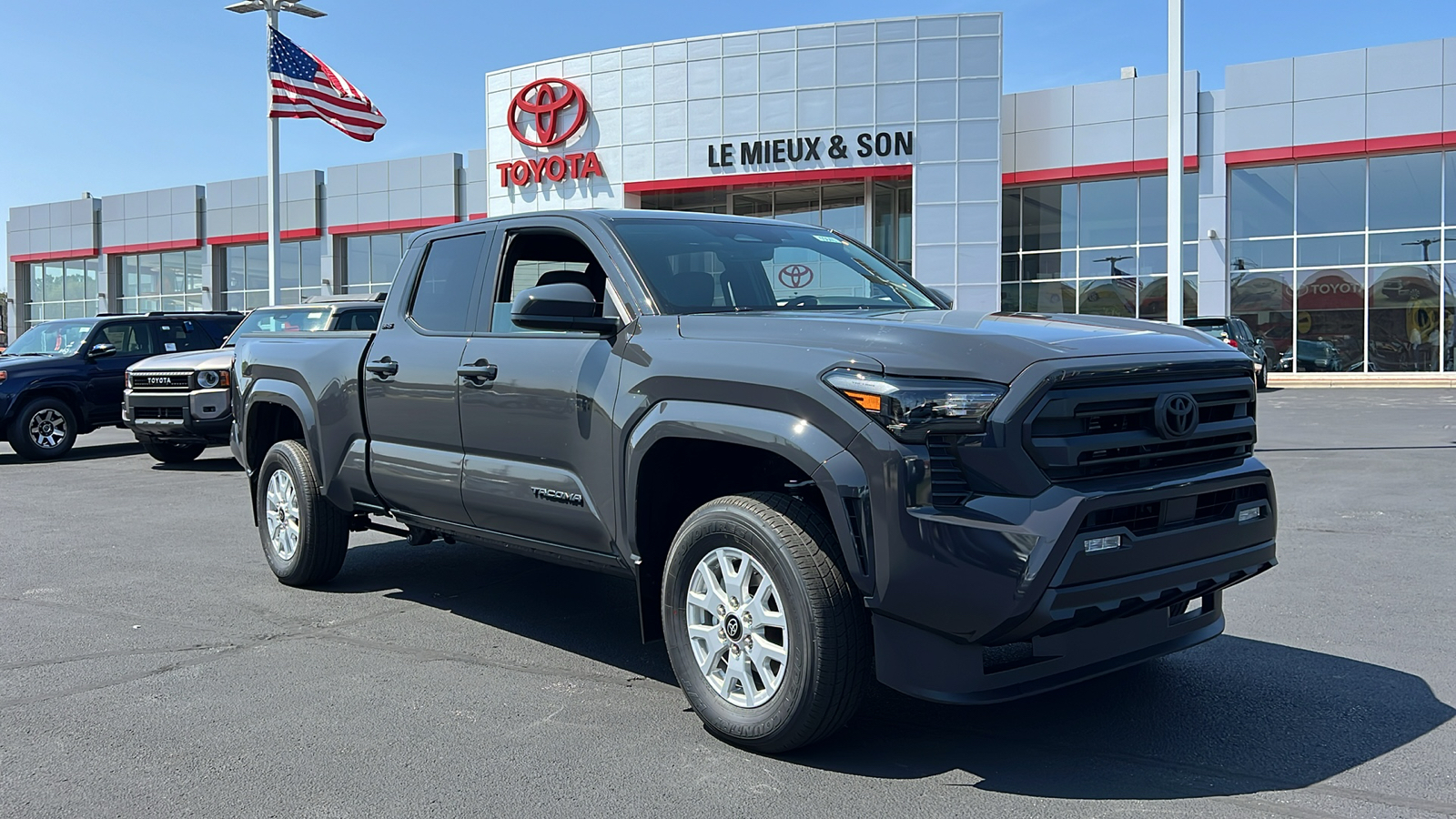 2024 Toyota Tacoma SR5 1