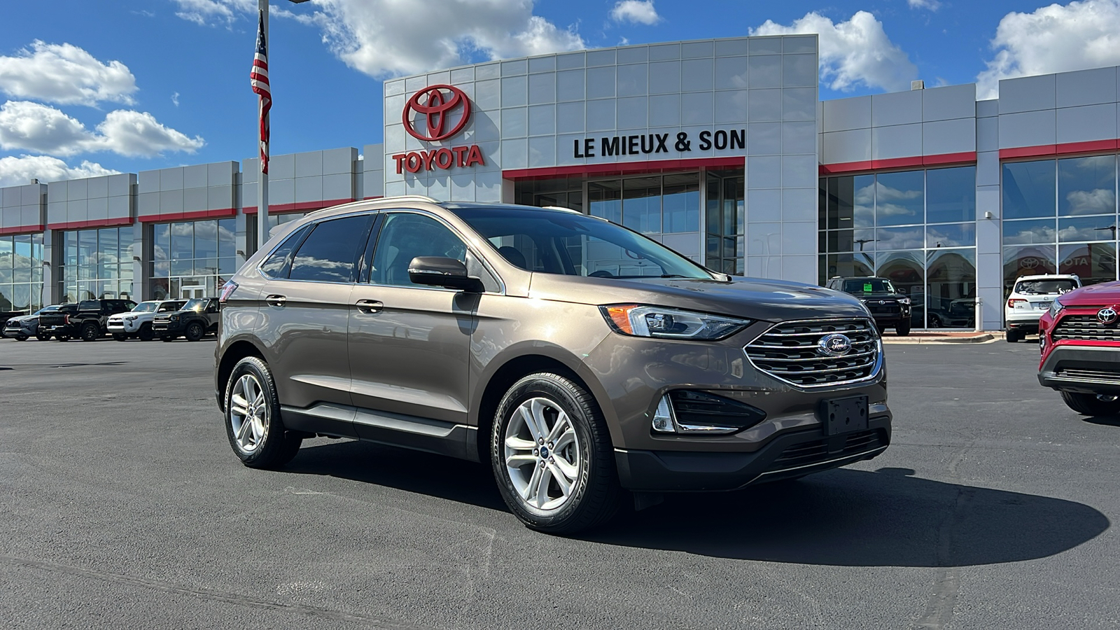 2019 Ford Edge SEL 1