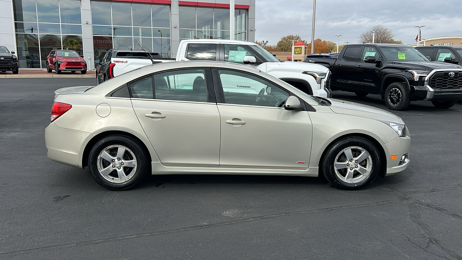 2014 Chevrolet Cruze 1LT 2