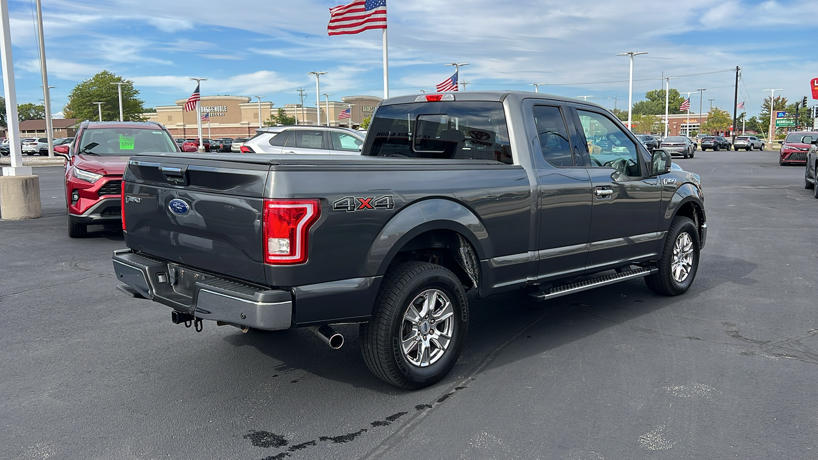 2017 Ford F-150 XLT 3