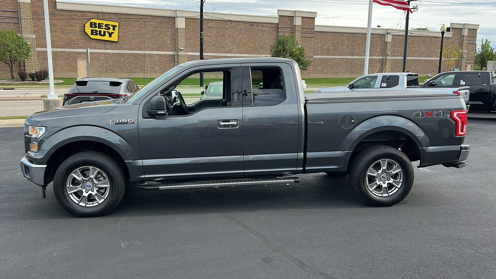 2017 Ford F-150 XLT 6