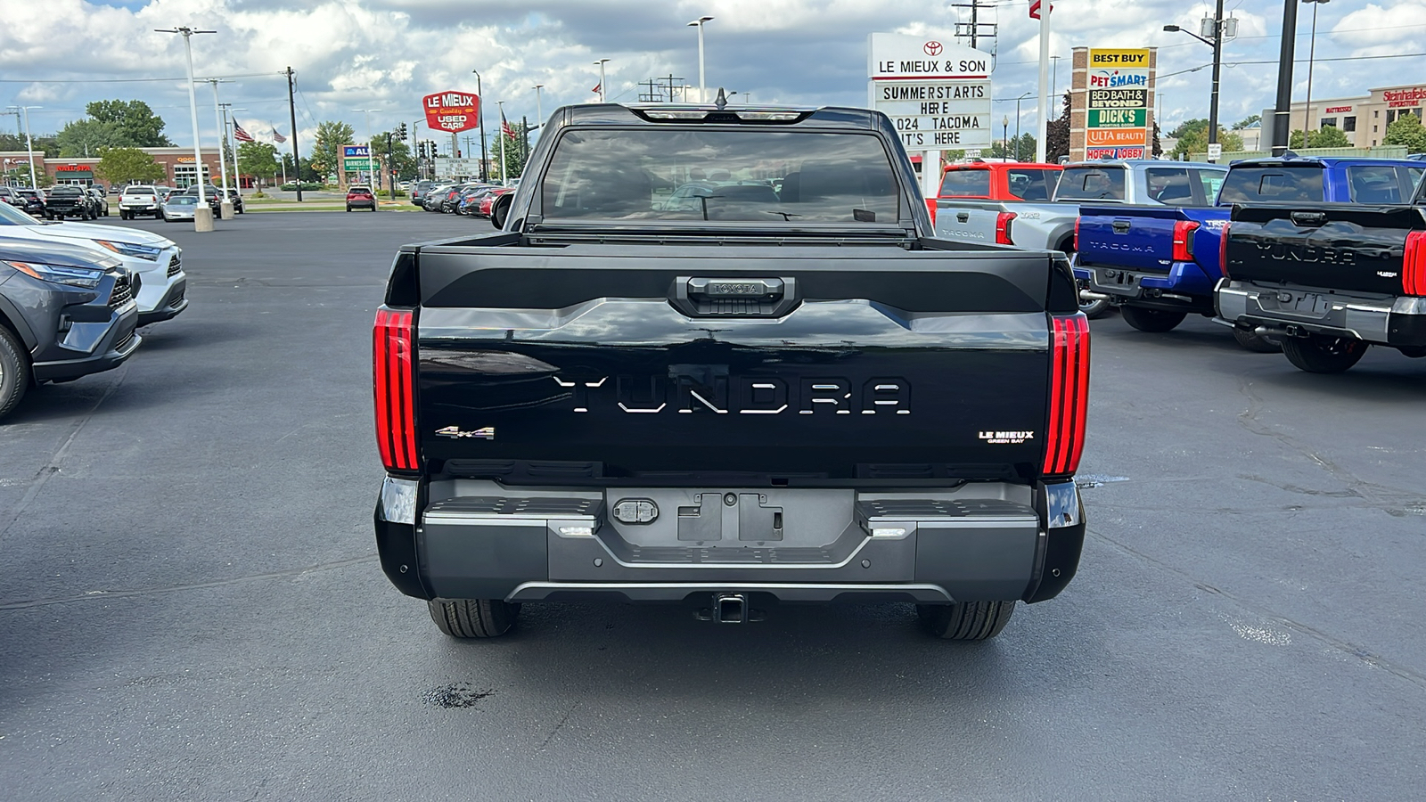 2024 Toyota Tundra SR5 4