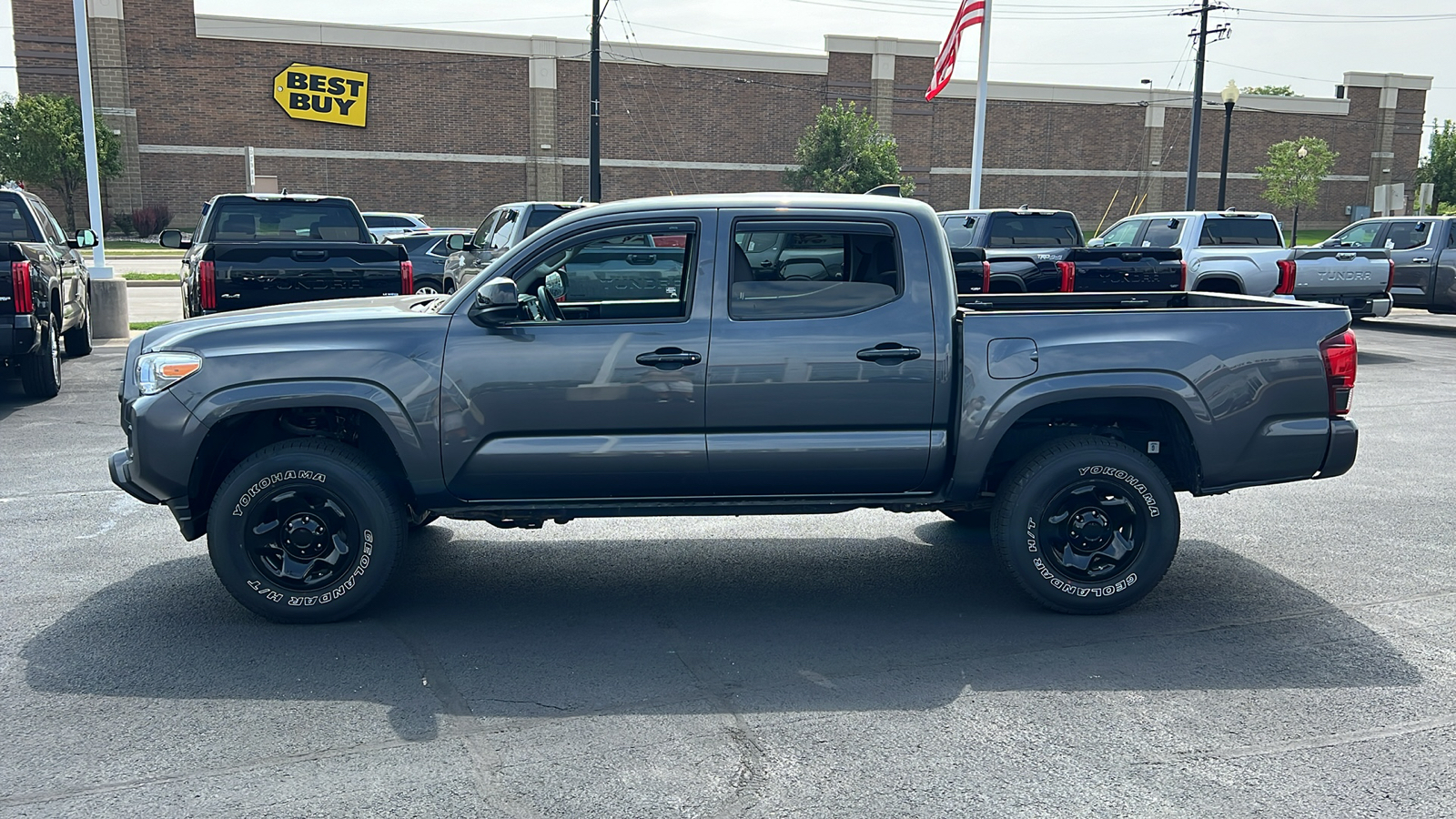 2021 Toyota Tacoma SR 6