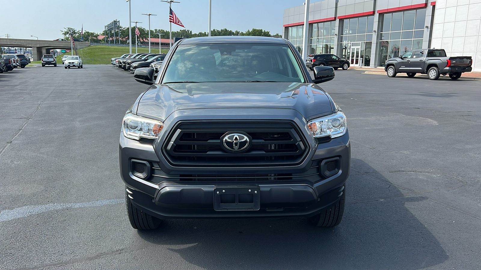 2021 Toyota Tacoma SR 28