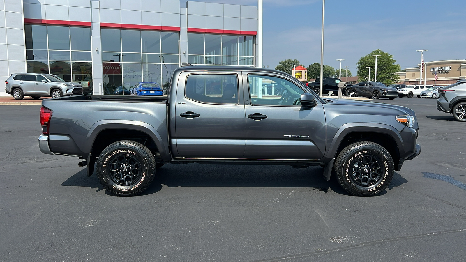 2021 Toyota Tacoma SR5 2