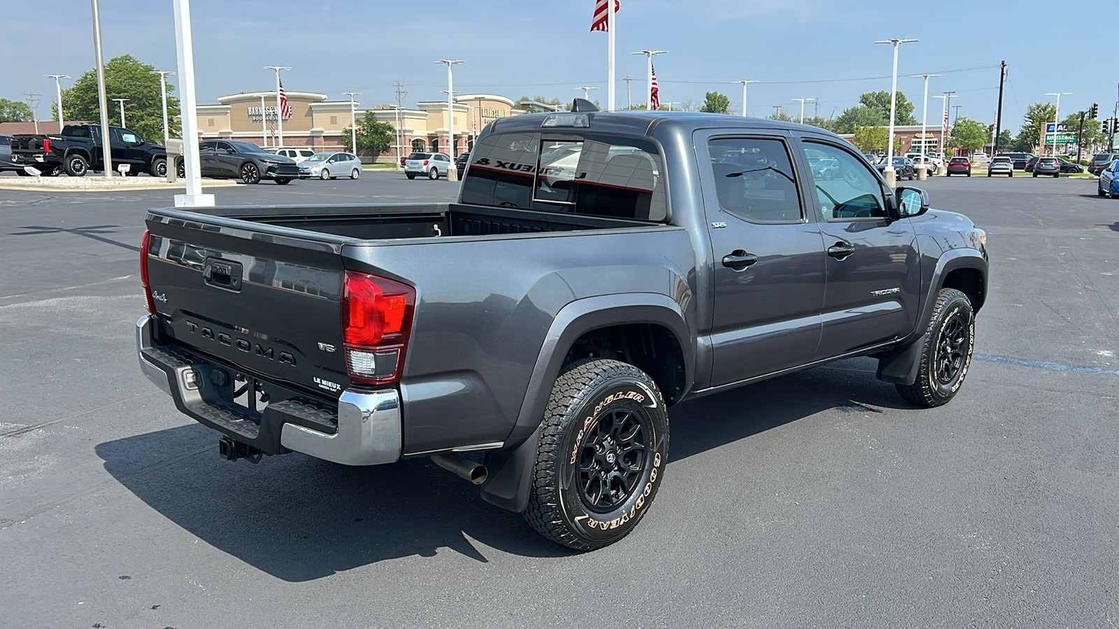 2021 Toyota Tacoma SR5 3