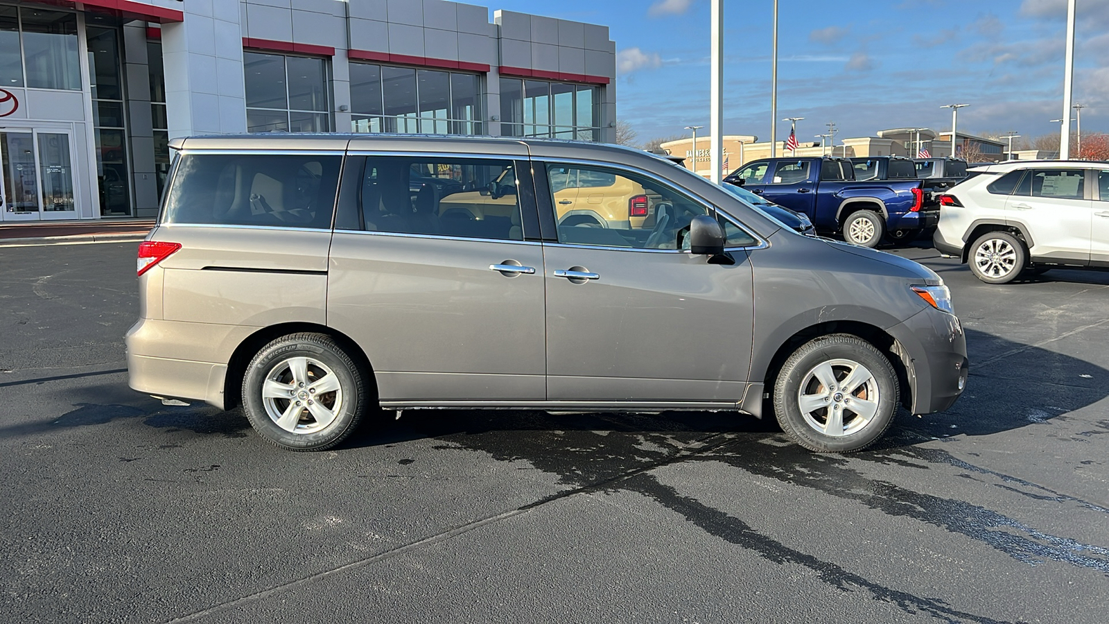 2015 Nissan Quest 3.5 SV 2