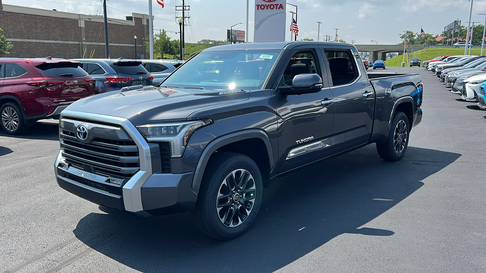 2024 Toyota Tundra Hybrid Limited 7