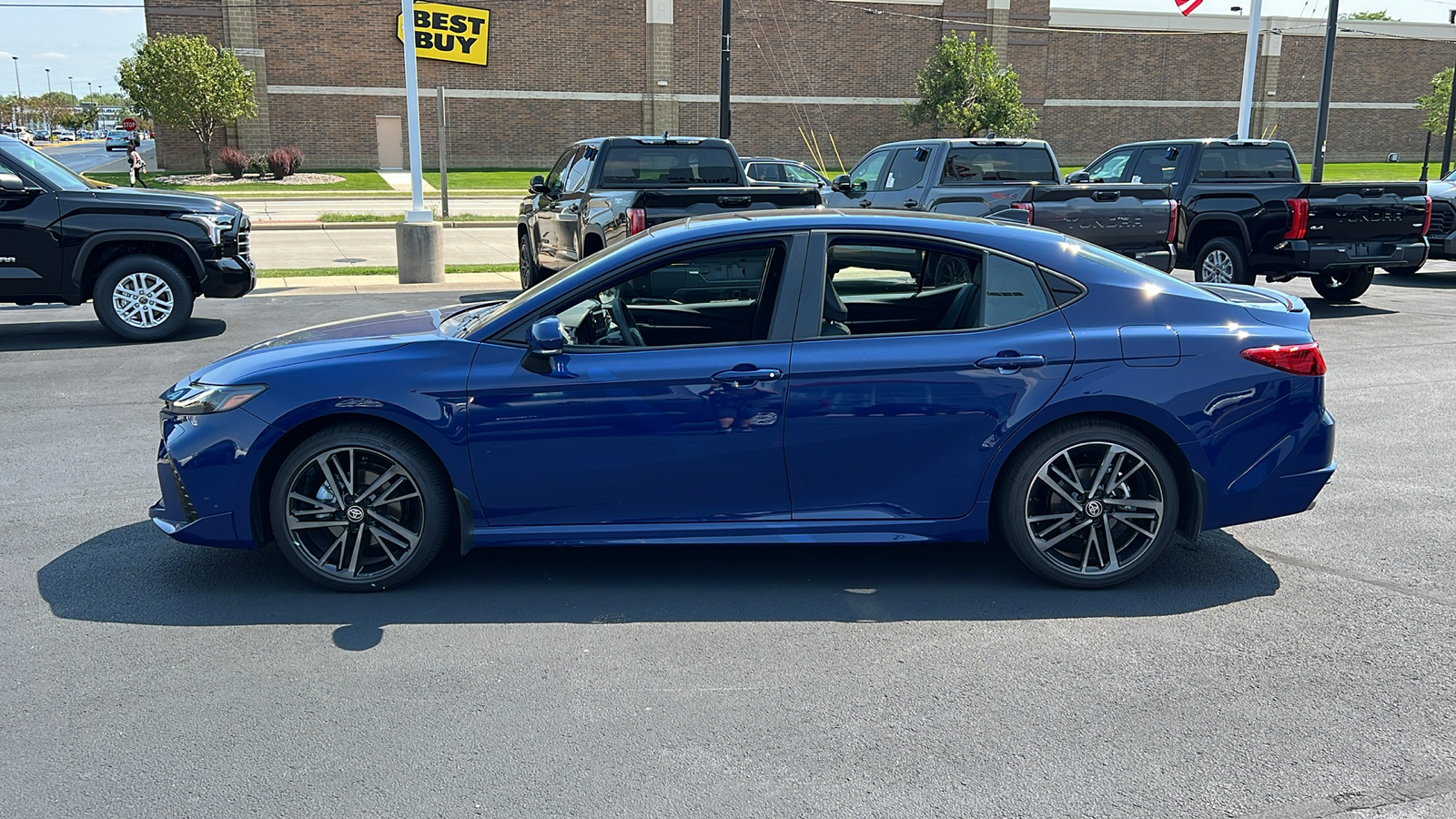 2025 Toyota Camry XSE 6