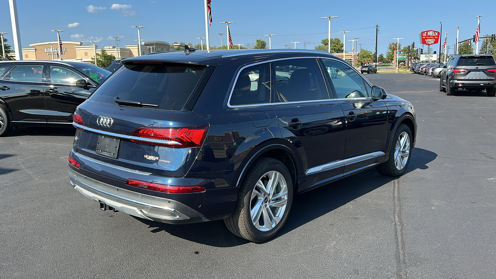 2024 Audi Q7 45 Premium Plus 3