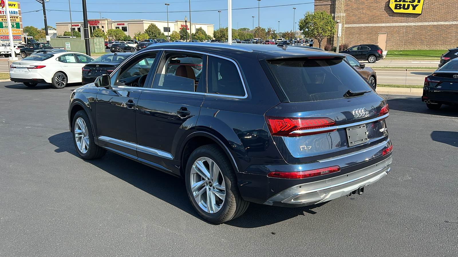 2024 Audi Q7 45 Premium Plus 5