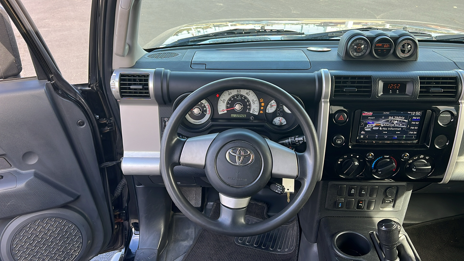 2008 Toyota FJ Cruiser Base 9