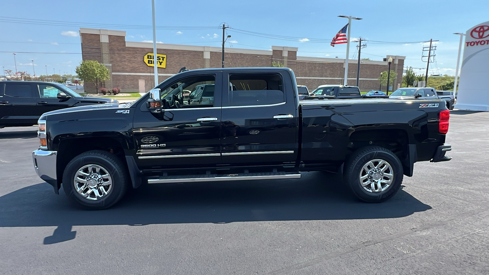 2016 Chevrolet Silverado 3500HD LTZ 6