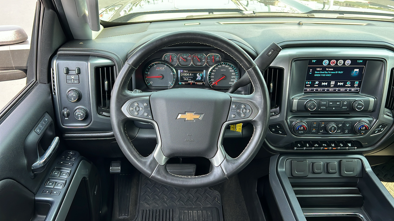 2016 Chevrolet Silverado 3500HD LTZ 9