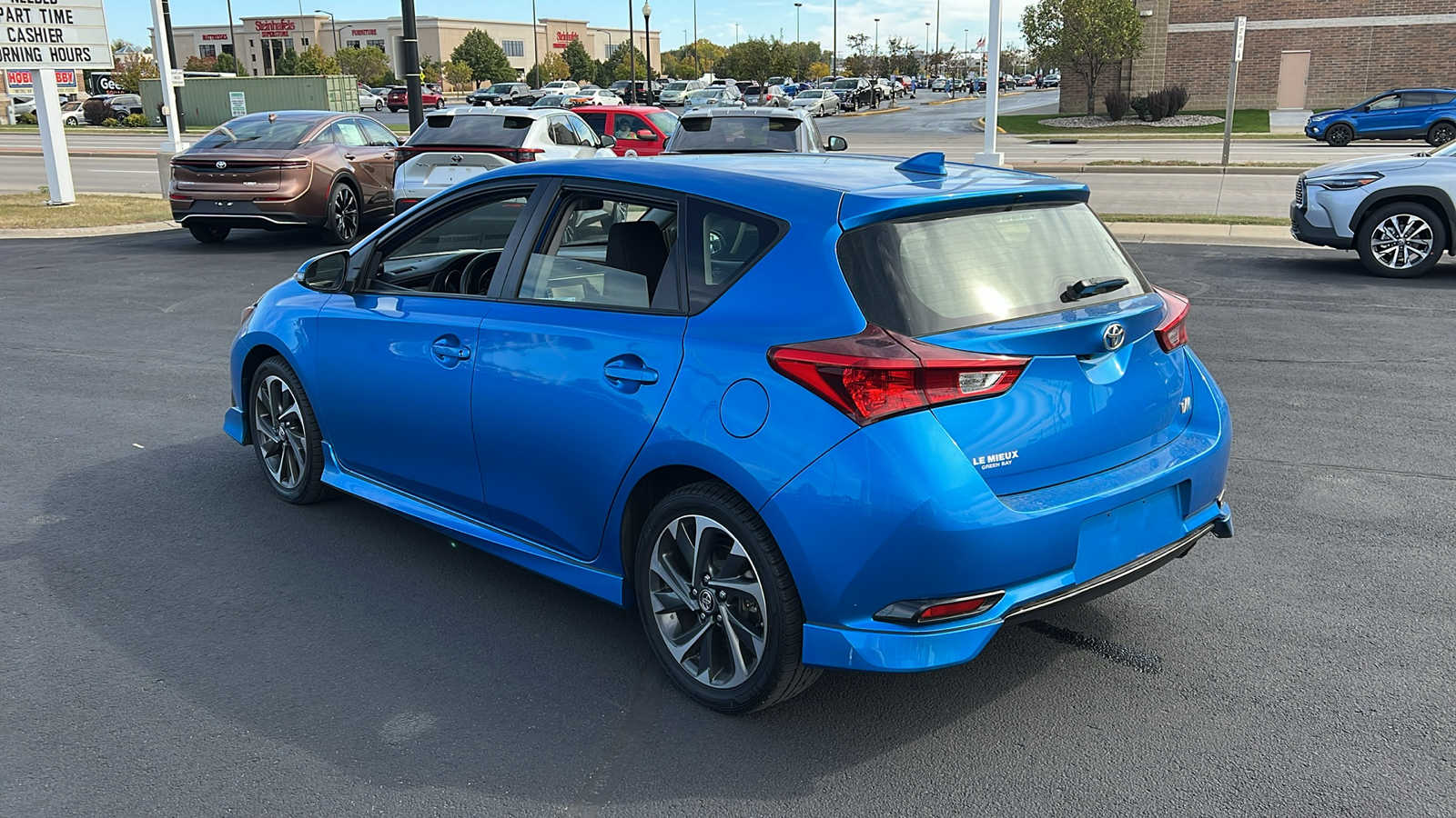 2017 Toyota Corolla iM Base 5