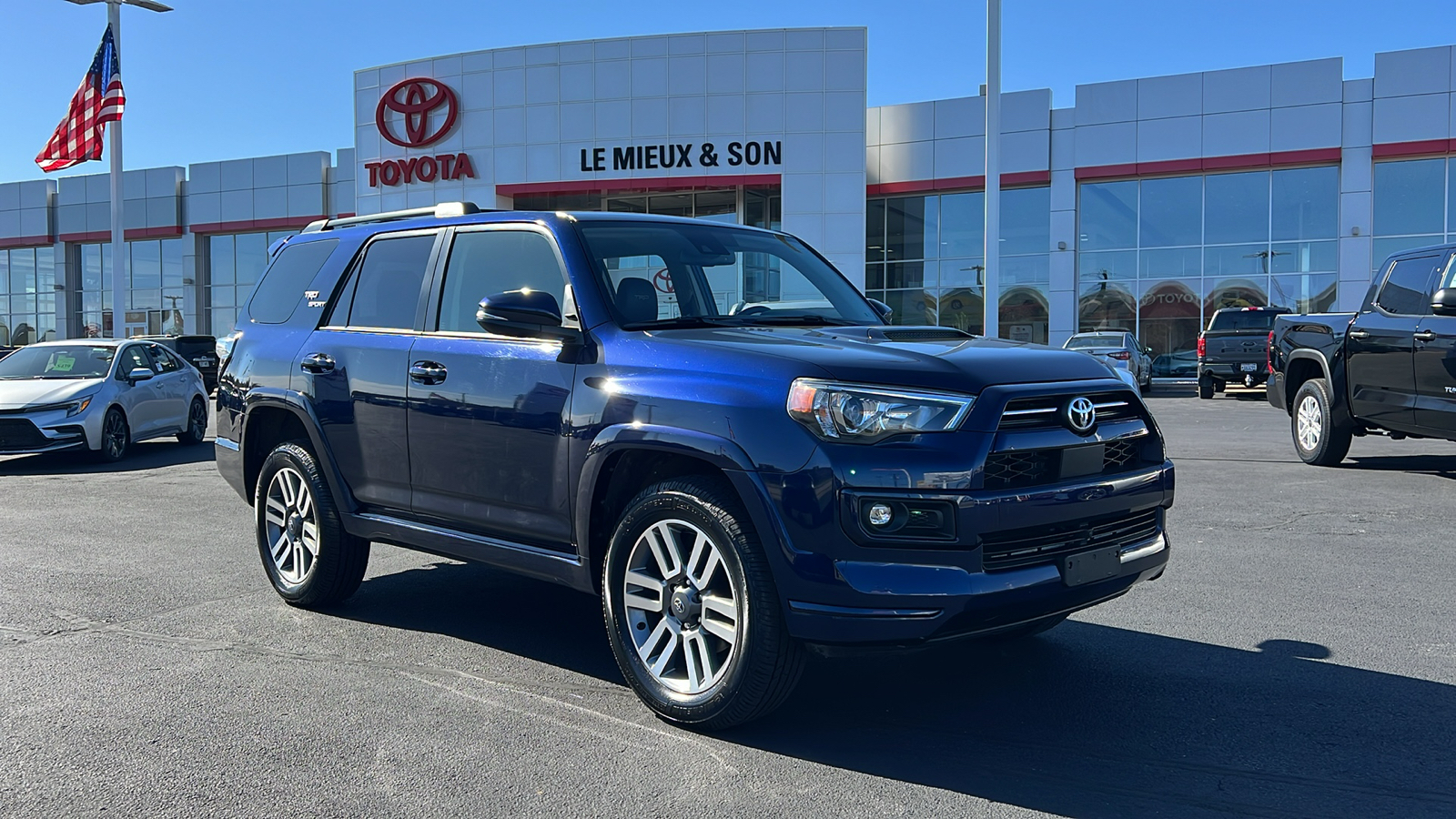 2022 Toyota 4Runner TRD Sport 1