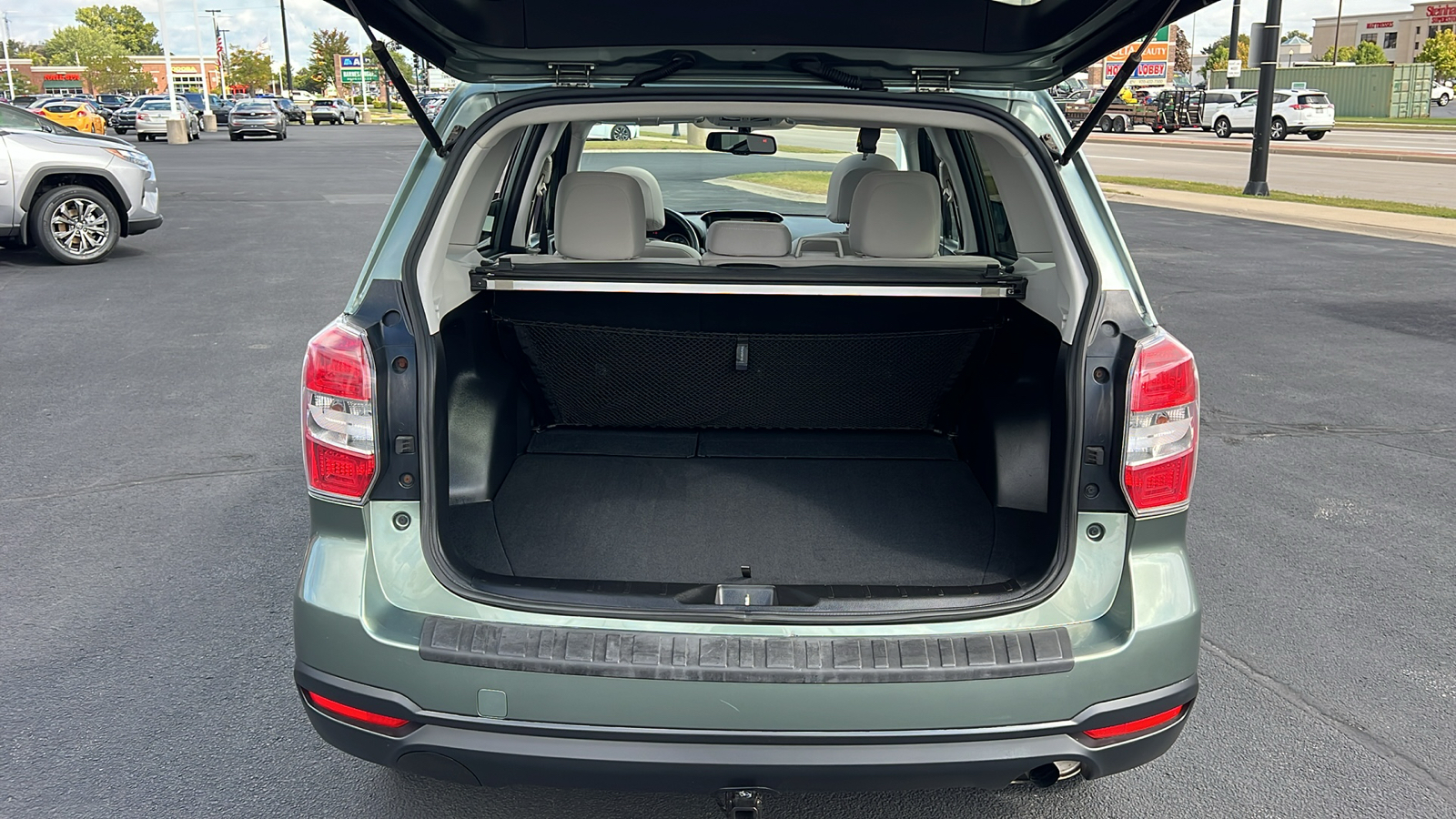 2014 Subaru Forester 2.5i Premium 29