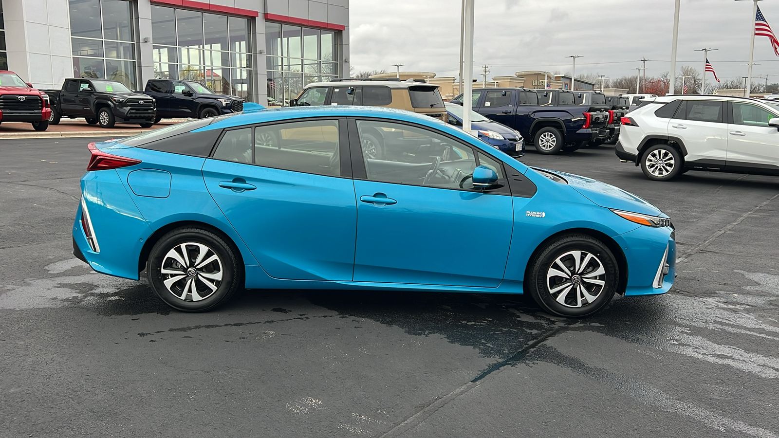 2019 Toyota Prius Prime  2