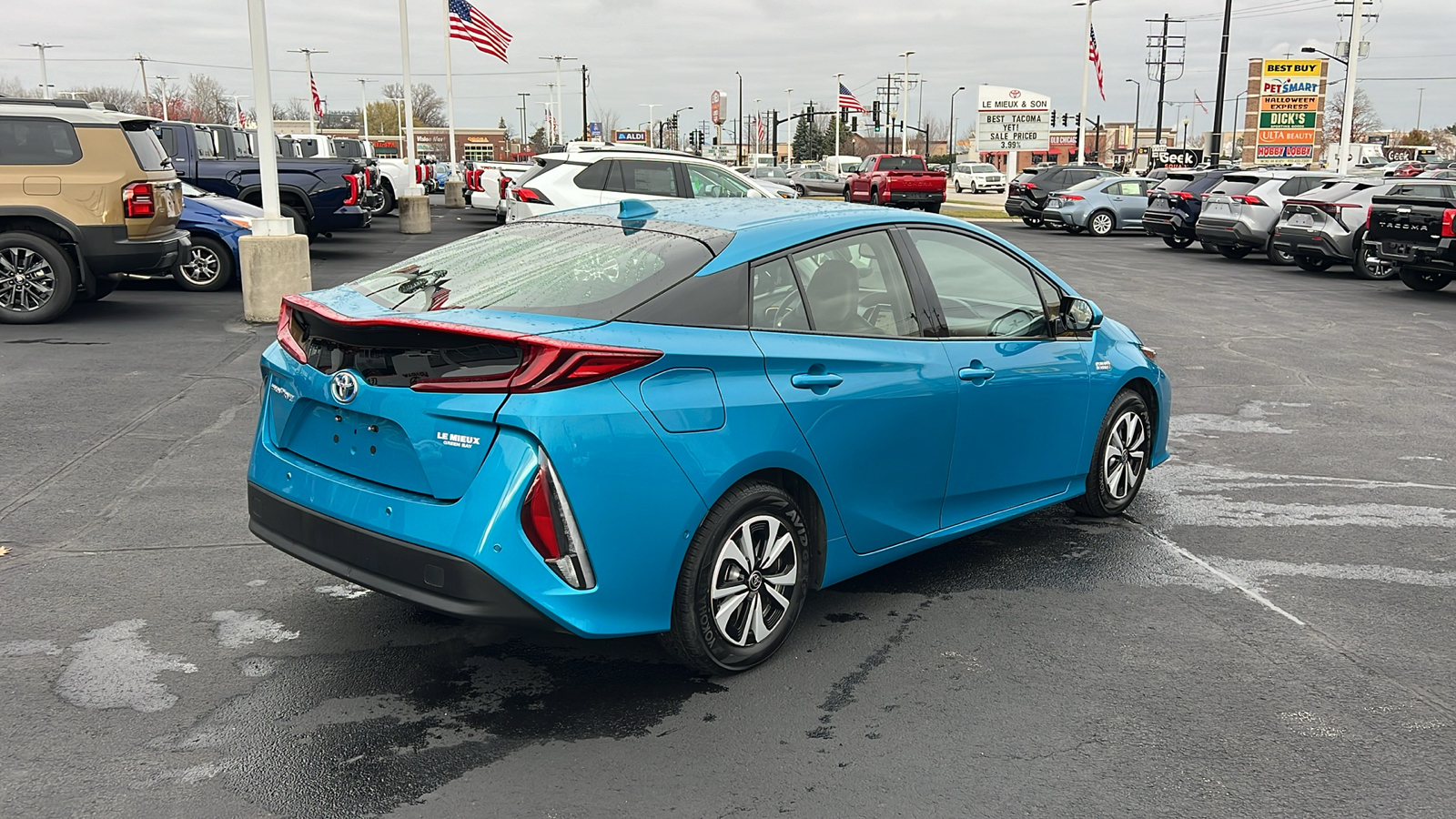 2019 Toyota Prius Prime  3