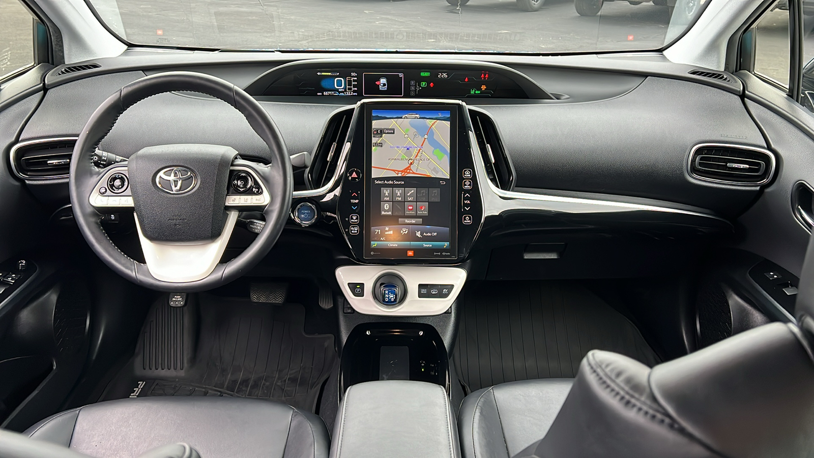 2019 Toyota Prius Prime  8